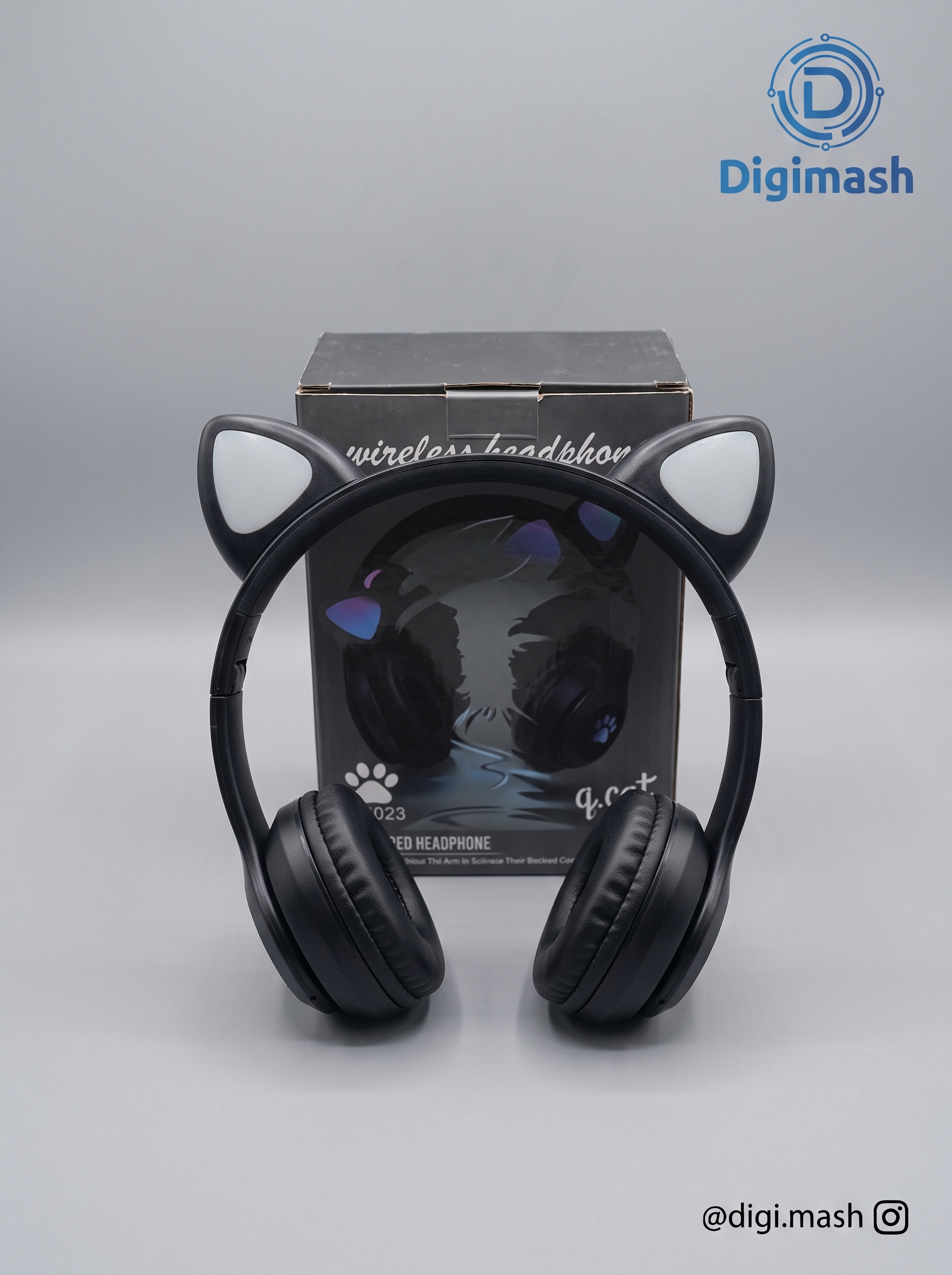 هدفون بی‌سیم AKZ Max600 | بیس قوی + نمایشگر دیجیتال + بلوتوث ۵.۴